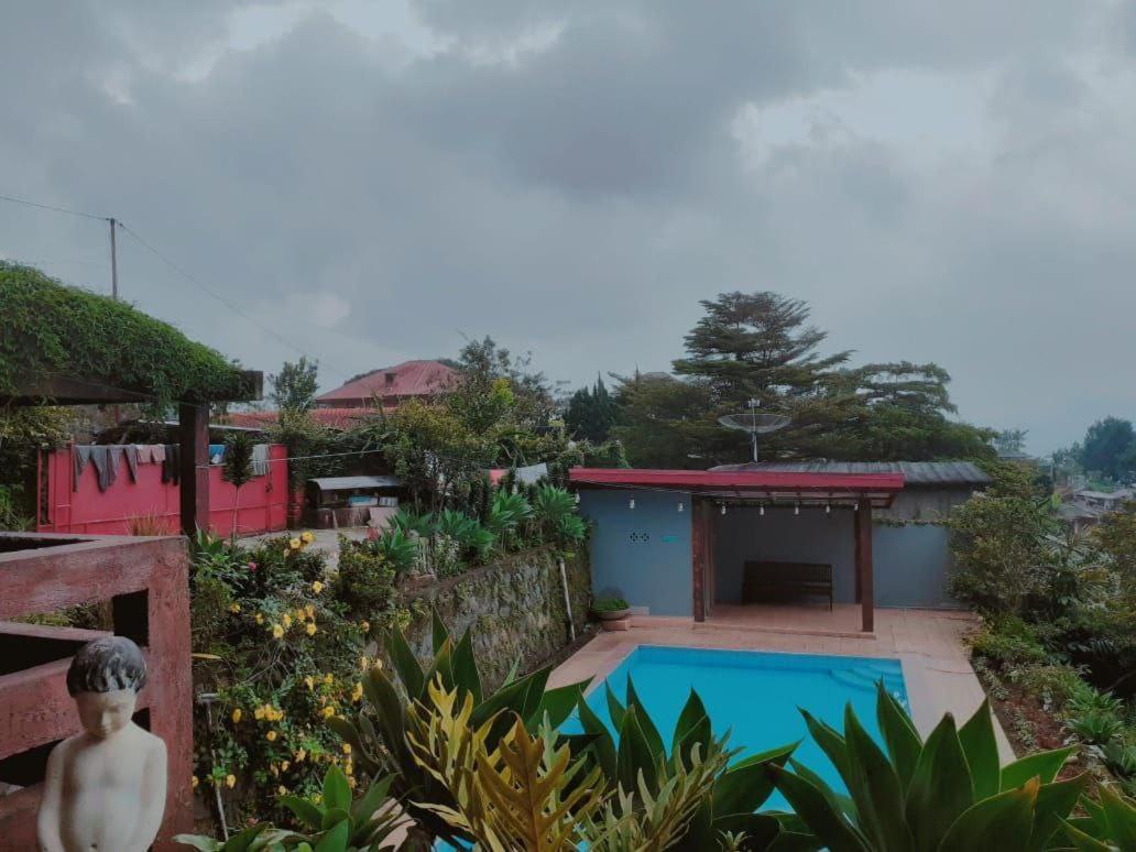 Villa Bata Merah By Spazie Paragajen Exterior photo